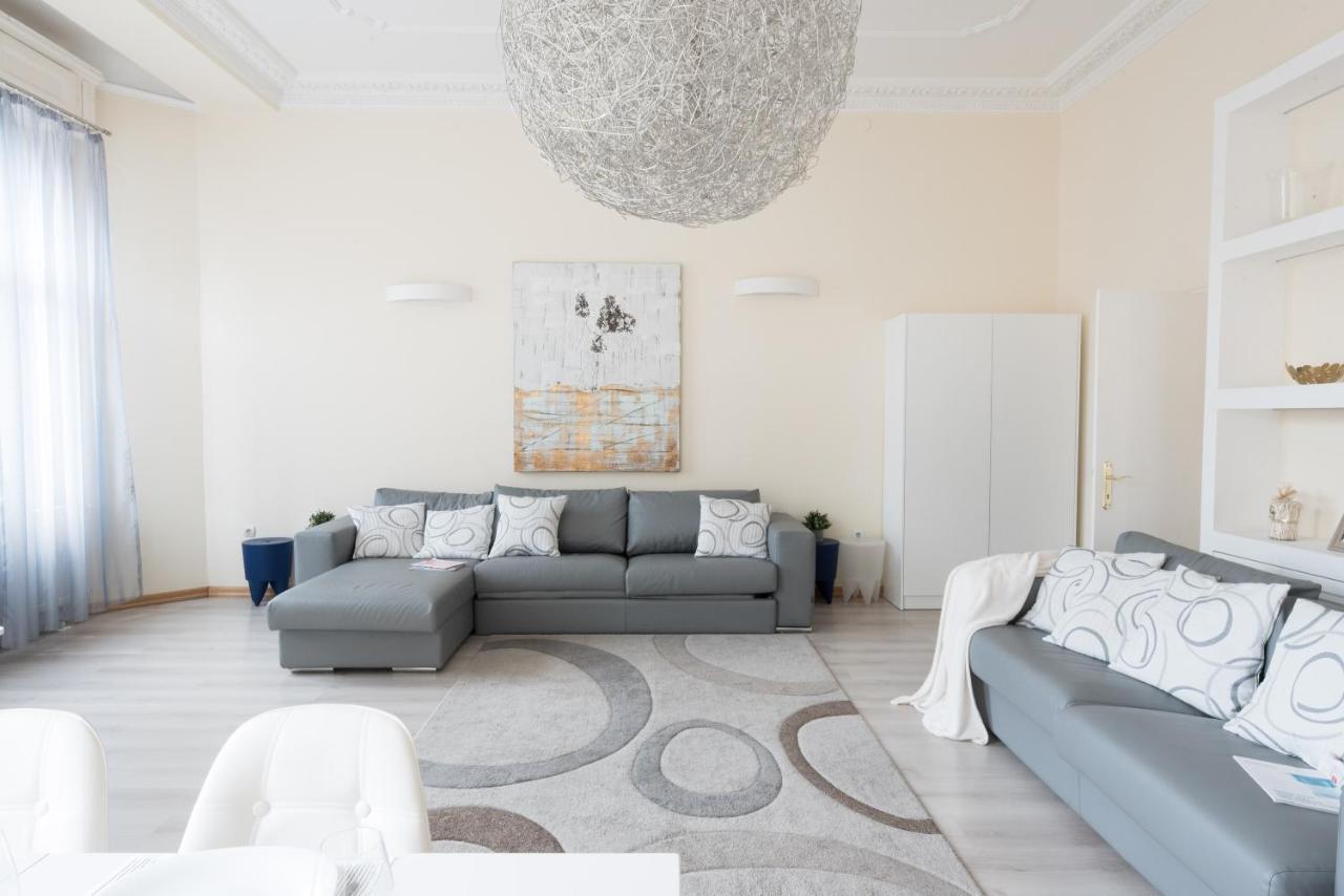 Budapesteasyflat Basilica Lux Luaran gambar