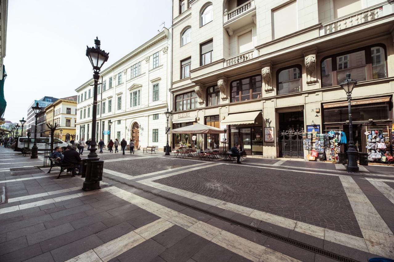 Budapesteasyflat Basilica Lux Luaran gambar