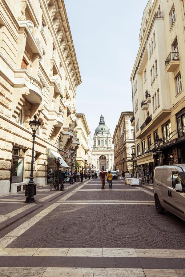 Budapesteasyflat Basilica Lux Luaran gambar