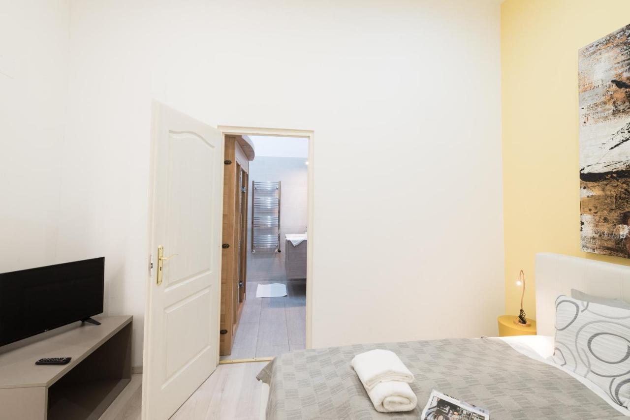 Budapesteasyflat Basilica Lux Luaran gambar